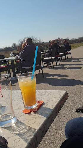 Opinii despre Cafe bar Positivo în Zagreb - Gastronomija i ugostiteljstvo