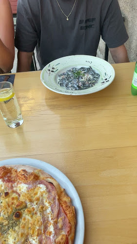 Opinii despre Pizzeria i spaghetteria Luna Rossa în Cres - Gastronomija i ugostiteljstvo
