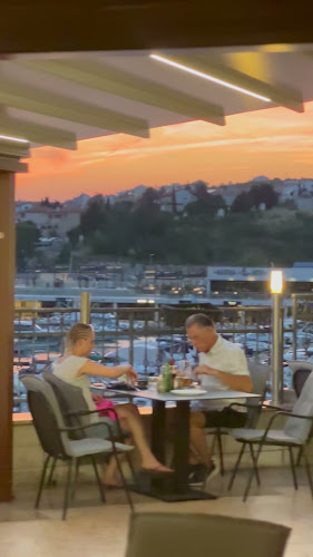 Restoran “STARA POŠTA” Novi Vinodolski - Gastronomija i ugostiteljstvo