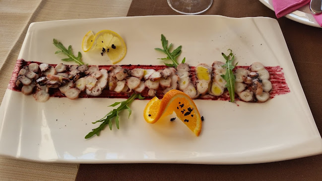 Restoran Kalma Trogir - Gastronomija i ugostiteljstvo