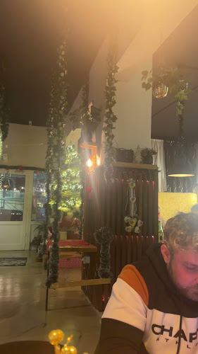 Opinii despre Restoran i Pizzeria La Rossa Knin în Knin - Gastronomija i ugostiteljstvo