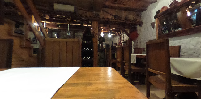 Tomahawk Steakhouse and Sushi Bar - Gastronomija i ugostiteljstvo