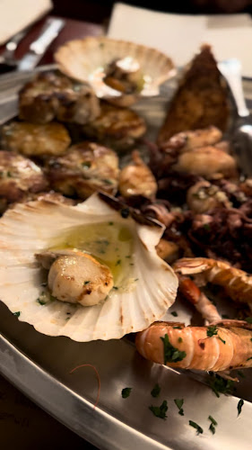 Opinii despre Konoba Ive (Riblji restoran | fish restaurant | sea food) în Rijeka - Gastronomija i ugostiteljstvo