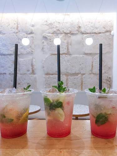 Opinii despre Caffe bar Momento în Split - Gastronomija i ugostiteljstvo