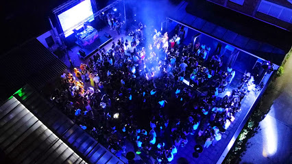 LIFE Coffee / Cocktail / Club