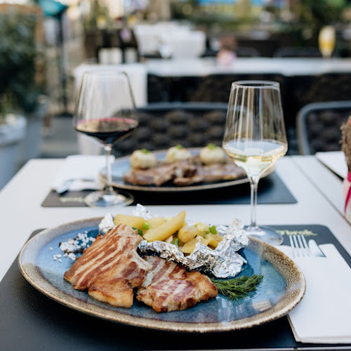 Comentarii opinii despre O'brok Restoran