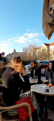 Hemingway Bar & Bistrot