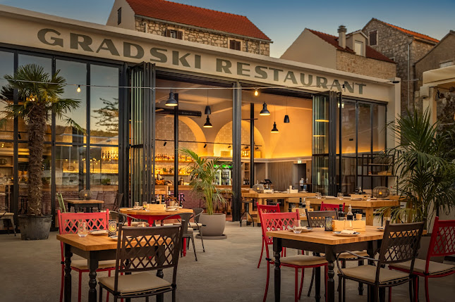 Craft Beer & Grill - Stari Grad