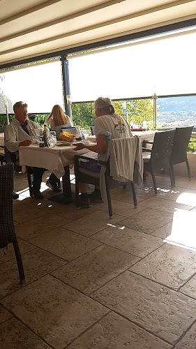 Opinii despre Konoba Kopačina în Donji Humac - Gastronomija i ugostiteljstvo