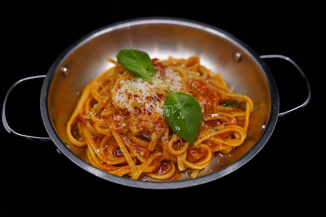 Opinii despre Pumparela Restaurant în Bol - Gastronomija i ugostiteljstvo