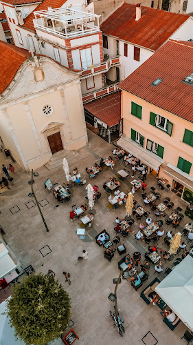 LA PALOMA - Gastronomija i ugostiteljstvo