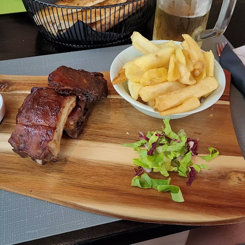 Opinii despre Bazilika Novalja în Novalja - Gastronomija i ugostiteljstvo