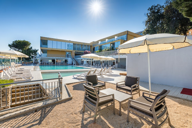 Horizont Golden Rocks Resort