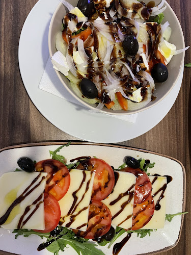 Opinii despre Planet Pizza în Omiš - Gastronomija i ugostiteljstvo