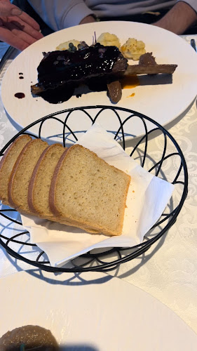 Obala kralja Tomislava 10a, 21213, Kaštel Gomilica