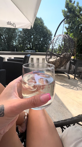 Daltons Bar - Gastronomija i ugostiteljstvo