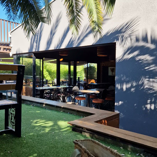 Ožujsko Pub Zaobilaznica - Gastronomija i ugostiteljstvo