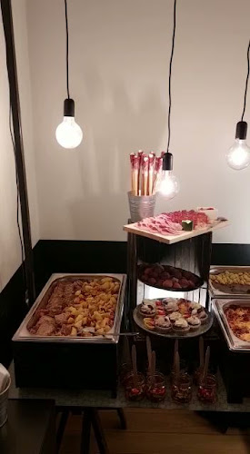 Opinii despre Restoran Ivić în Sesvete - Gastronomija i ugostiteljstvo