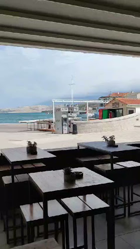 Comentarii opinii despre Porta Salina Bar&Club