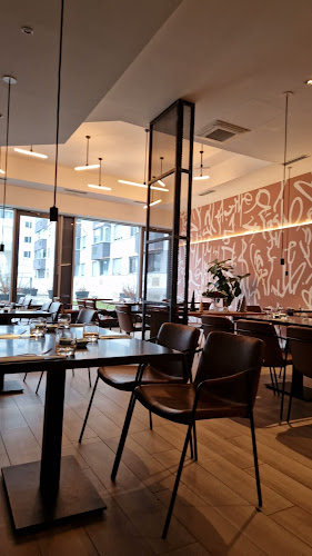 Opinii despre Chopstix Pan Asian Cuisine & Sushi bar în Zagreb - Gastronomija i ugostiteljstvo