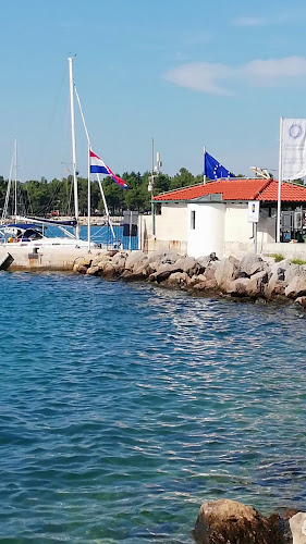 Gatto Blu novigrad - Gastronomija i ugostiteljstvo