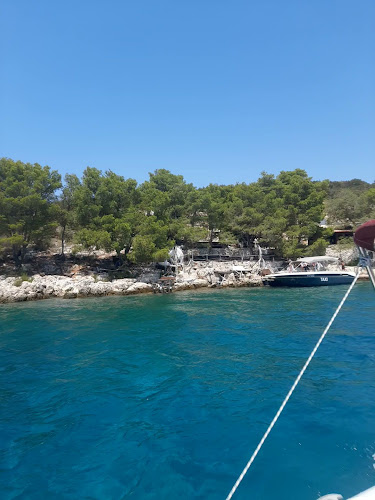 Tiha Lounge Bar - Stari Grad