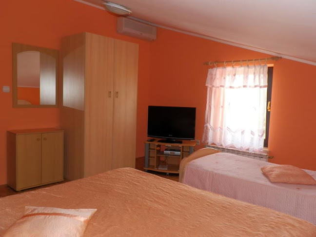 Kaldanija 28 c, 52460, Buje