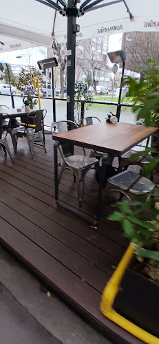 Opinii despre Submarine Burgers în Zagreb - Gastronomija i ugostiteljstvo