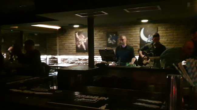 Opinii despre Jellyfish In Space în Zagreb - Gastronomija i ugostiteljstvo