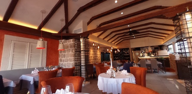 Opinii despre Orka Restaurant Dubrovnik în Dubrovnik - Gastronomija i ugostiteljstvo