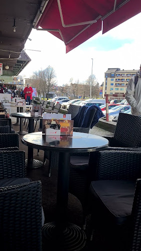 Opinii despre Gradska tržnica Sisak în Sisak - Gastronomija i ugostiteljstvo