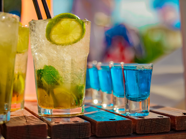 Opinii despre Monkey Lounge & Beach bar Žnjan în Split - Gastronomija i ugostiteljstvo