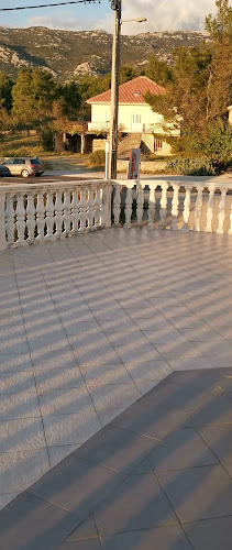 Opinii despre Restoran Bartol în Rovanjska - Gastronomija i ugostiteljstvo