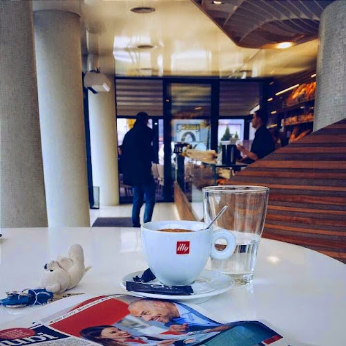 Opinii despre Pekarstvo i Ugostiteljstvo "9." (Devetka Malešnica) în Zagreb - Gastronomija i ugostiteljstvo