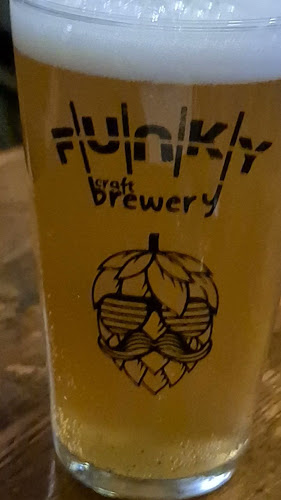 Restoran i pizzeria Uno - Gastronomija i ugostiteljstvo