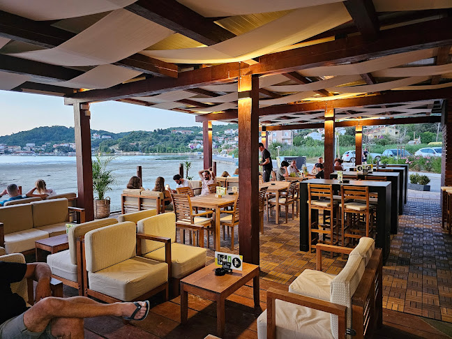 Beach Bar Del Mar - Gastronomija i ugostiteljstvo