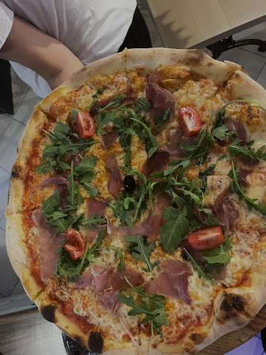 Comentarii opinii despre Planet Pizza