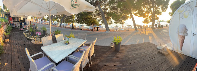 Pyat Burger & Smoothie Bar