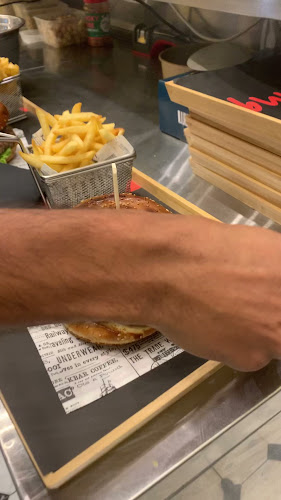 Opinii despre Meating în Zagreb - Gastronomija i ugostiteljstvo