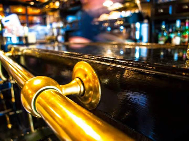 Orient Express Zagreb - Gastronomija i ugostiteljstvo