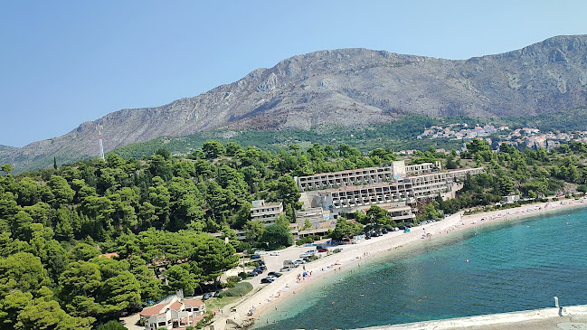 Opinii despre Caffe Bar Kupari în Kupari - Gastronomija i ugostiteljstvo