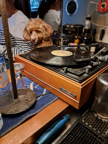 Comentarii opinii despre Jazz café