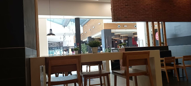 Opinii despre KFC Avenue Mall în Zagreb - Gastronomija i ugostiteljstvo