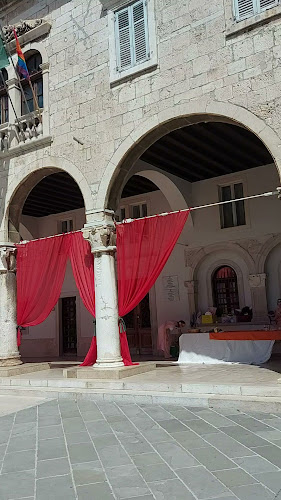 Galerija Cvajner - Pula