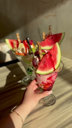 Opinii despre Galerija No.1 Slastičarnica în Beli Manastir - Gastronomija i ugostiteljstvo