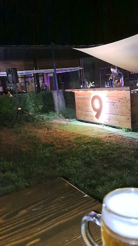 Caffe bar Devetka - Gastronomija i ugostiteljstvo