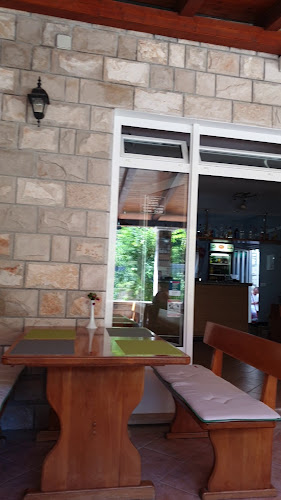 Opinii despre Konoba-pizzeria Arka în Zaton - Gastronomija i ugostiteljstvo