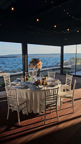 Opinii despre Restoran Spinnaker Marina Kaštela în Kaštel Gomilica - Gastronomija i ugostiteljstvo