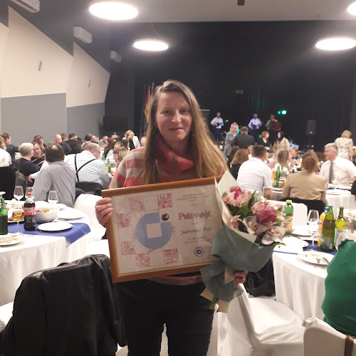 CAFFE BAR PUB 1829 VL. JADRANKA PEŠT - Gastronomija i ugostiteljstvo