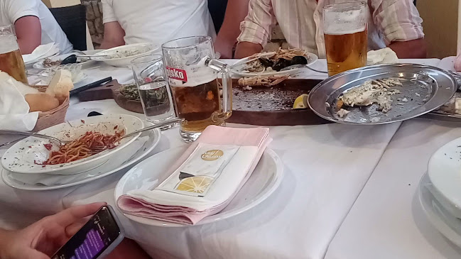 Opinii despre Bistro Toni în Jakišnica - Gastronomija i ugostiteljstvo